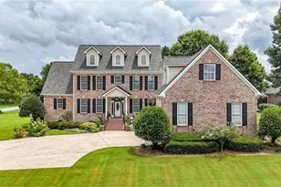 325 Highland Pointe Dr, Cohutta, GA 30710 - Photo 1