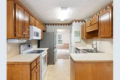 212 Cobblestone Lane, McDonough, GA 30252 - Photo 9
