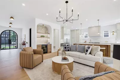1228 Kingsley Circle NE, Atlanta, GA 30324 - Photo 3