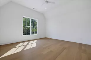 1228 Kingsley Cir NE, Atlanta, GA 30324 - Photo 19