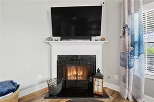 423 Crestmont Ln, Canton, GA 30114 - Photo 33