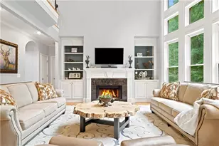 135 Laurel Ridge Dr, Alpharetta, GA 30004 - Photo 9