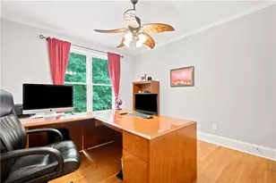 135 Laurel Ridge Dr, Alpharetta, GA 30004 - Photo 31