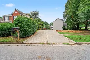 1454 Chamirey Dr SW, Marietta, GA 30008 - Photo 1