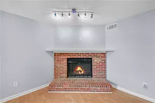 4000 Sand Wedge Cir, Kennesaw, GA 30144 - Photo 7