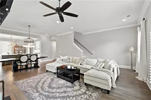 140 Clover Ct, Roswell, GA 30075 - Photo 9