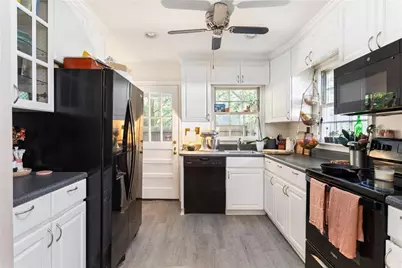 2816 Defoors Ferry Road NW, Atlanta, GA 30318 - Photo 9