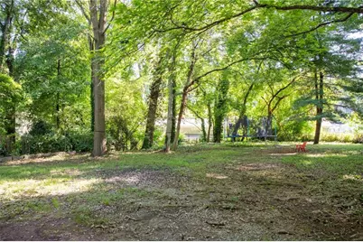 2816 Defoors Ferry Road NW, Atlanta, GA 30318 - Photo 17