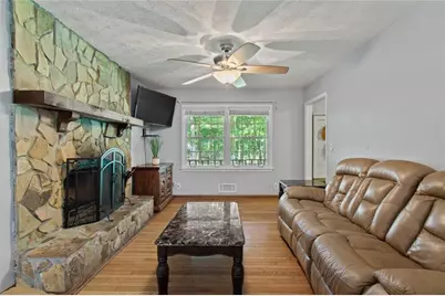 1873 Raintree Court, Snellville, GA 30078 - Photo 11