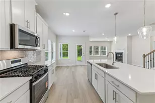 571 Tallulah Ln, Grayson, GA 30017 - Photo 17