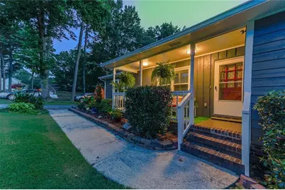 2674 Sardis Drive, Buford, GA 30519 - Photo 5