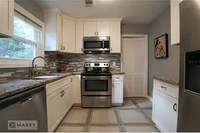 2674 Sardis Drive, Buford, GA 30519 - Photo 15