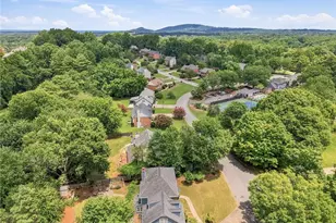 1801 N Chestnut Grove Dr, Marietta, GA 30066 - Photo 27