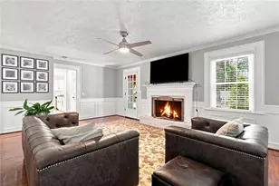 1801 N Chestnut Grove Dr, Marietta, GA 30066 - Photo 7