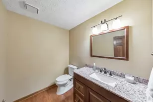 11675 Highland Colony Dr, Roswell, GA 30075 - Photo 17