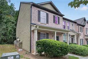 1406 Bayrose Cir, East Point, GA 30344 - Photo 3