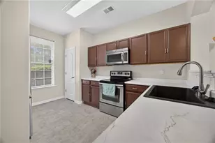 1406 Bayrose Cir, East Point, GA 30344 - Photo 5