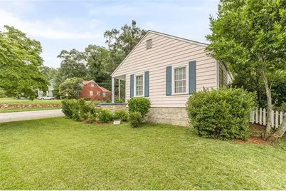 1141 Jefferson Avenue, East Point, GA 30344 - Photo 3