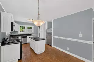 1141 Jefferson Ave, East Point, GA 30344 - Photo 11