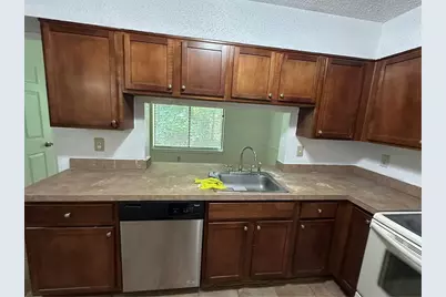 913 Seasons Parkway, Norcross, GA 30093 - Photo 3