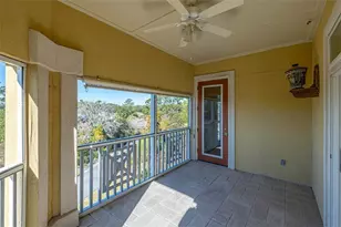 1301 Grand View Dr, Saint Simons, GA 31522 - Photo 23