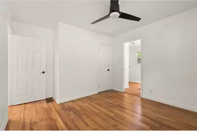 220 Woods Drive  NE, Marietta, GA 30060 - Photo 25