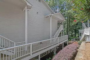 1309 Gettysburg Pl, Sandy Springs, GA 30350 - Photo 33