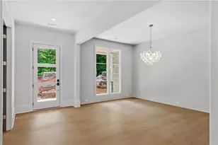 3796 Watkins Pl NE, Atlanta, GA 30319 - Photo 3