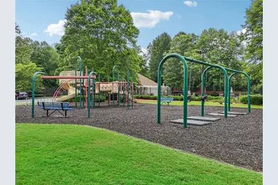 605 Silverberry Lane, Sugar Hill, GA 30518 - Photo 23
