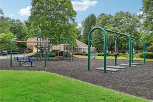 605 Silverberry Ln, Sugar Hill, GA 30518 - Photo 23