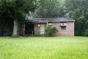 1016 Natham Dr SE, Atlanta, GA 30315 - Photo 1