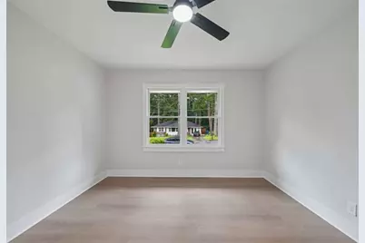 24 Mobley Drive, Atlanta, GA 30315 - Photo 15