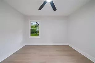 24 Mobley Dr, Atlanta, GA 30315 - Photo 17