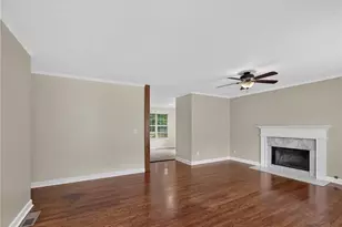 7015 Bannister Park Ln, Cumming, GA 30028 - Photo 11