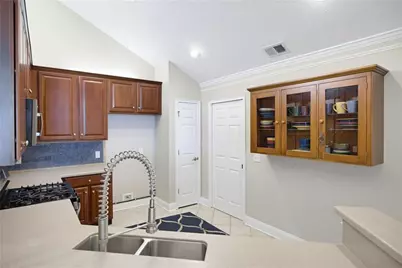 924 Burnt Hickory Circle NW, Marietta, GA 30064 - Photo 17