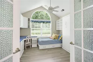 924 Burnt Hickory Cir NW, Marietta, GA 30064 - Photo 15