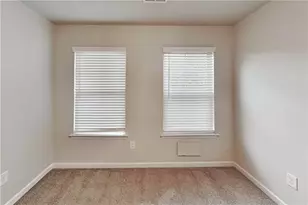 2891 Bayrose Cir, East Point, GA 30344 - Photo 7