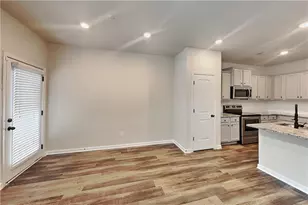 2891 Bayrose Cir, East Point, GA 30344 - Photo 3
