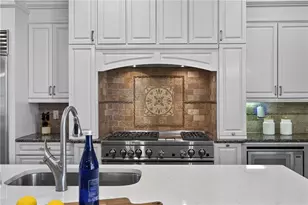 3295 Osborne Rd NE, Brookhaven, GA 30319 - Photo 17