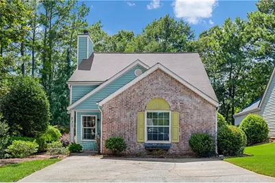 237 Dennis Drive, Alpharetta, GA 30009 - Photo 3