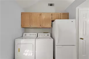 237 Dennis Dr, Alpharetta, GA 30009 - Photo 23