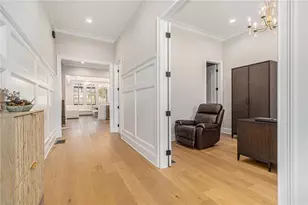 1094 Wimberly Rd NE, Brookhaven, GA 30319 - Photo 5