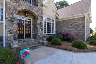 105 Muirfield Way, Carrollton, GA 30116 - Photo 3