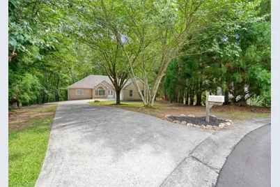 305 Michael Circle, Canton, GA 30114 - Photo 3