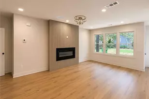 2510 Eastwood Dr, Decatur, GA 30032 - Photo 3