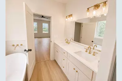2510 Eastwood Drive, Decatur, GA 30032 - Photo 9