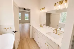 2510 Eastwood Dr, Decatur, GA 30032 - Photo 9