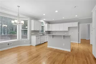 4204 Balmoral Glen Dr, Peachtree Corners, GA 30092 - Photo 13