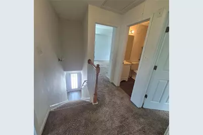 512 Bishop Court, Commerce, GA 30529 - Photo 13
