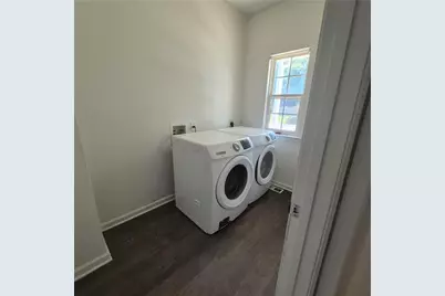 512 Bishop Court, Commerce, GA 30529 - Photo 9